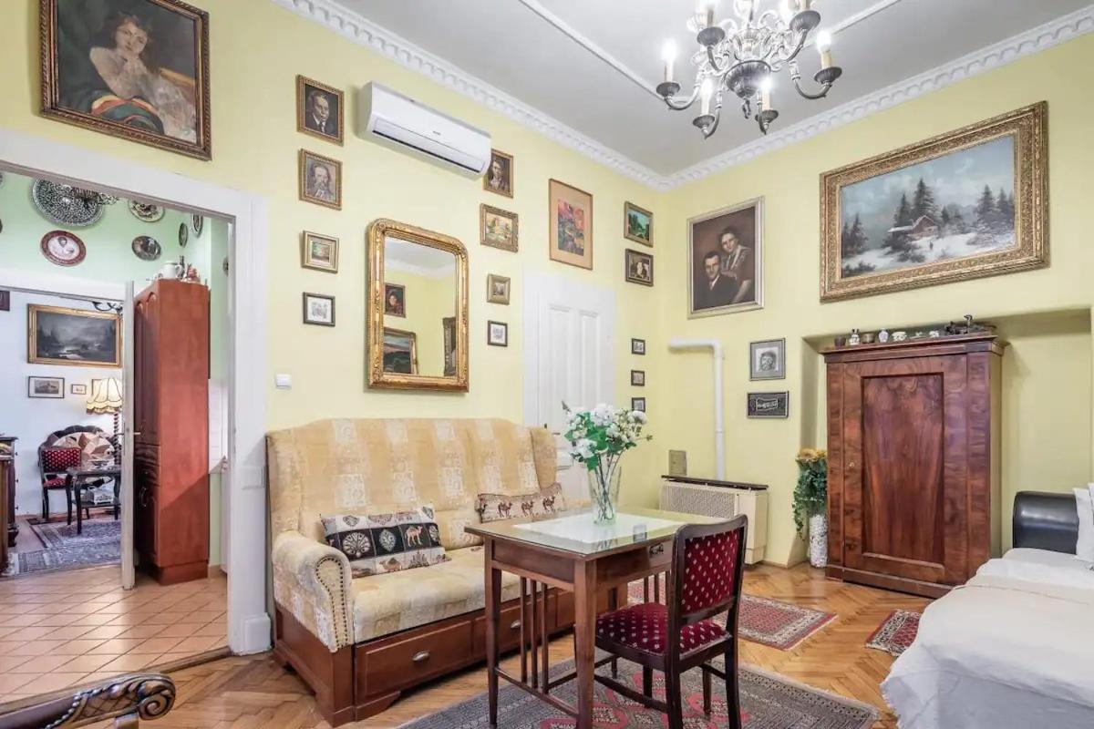 Central Market Apartment Будапеща Екстериор снимка